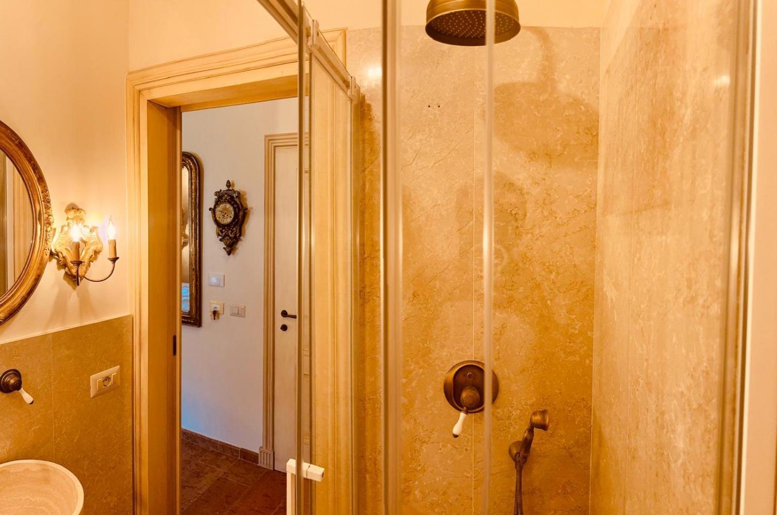 La Casa Di Agartha Bed & Breakfast Bolsena Luaran gambar